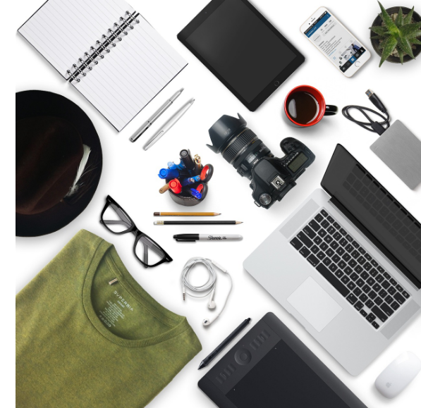 Beauty in Basics: Building a Capsule Wardrobe