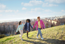 Exploring Lifestyle Benefits of 55 and Over Communities for Active Adults